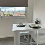 Crolivia Near Arena, Center Of Apartman