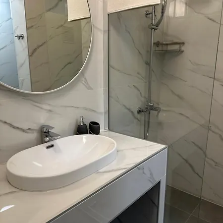 Apartment Crolivia Near Arena, Center Of Pula