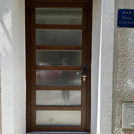 Crolivia Near Arena, Center Of * Pula